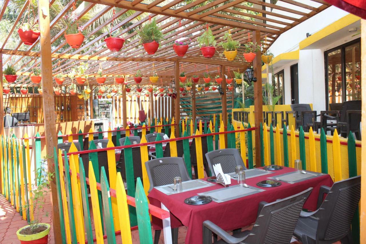 Hotel Sea Rock Villa Daman Exterior foto